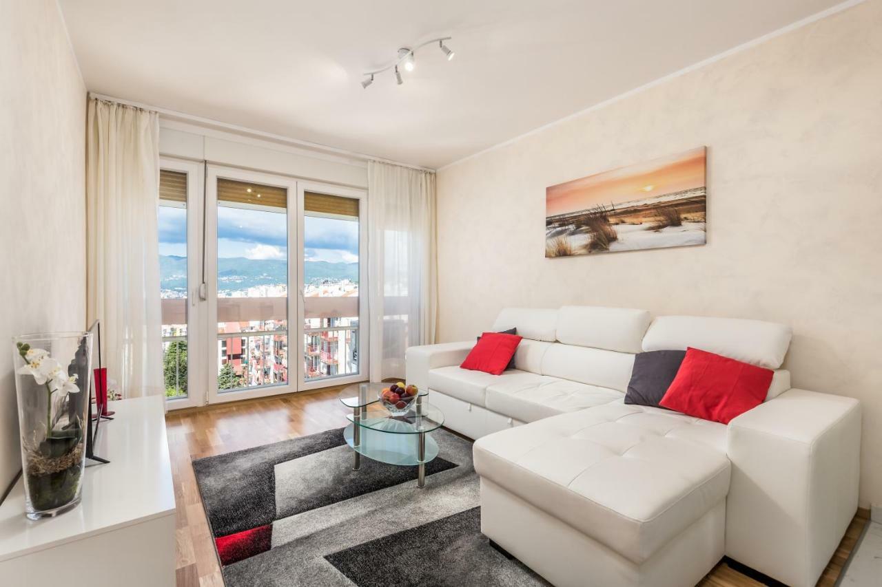 Orchidea Apartment 里耶卡 外观 照片