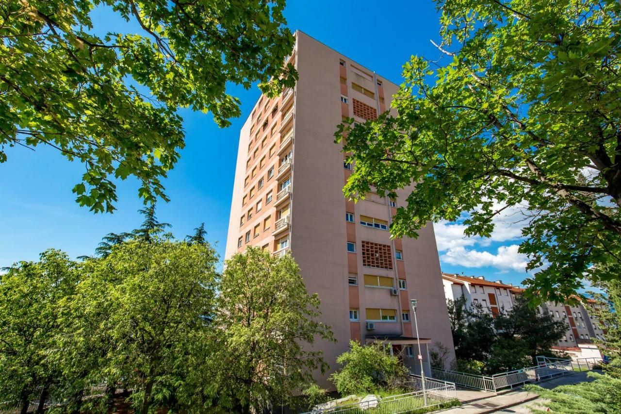 Orchidea Apartment 里耶卡 外观 照片