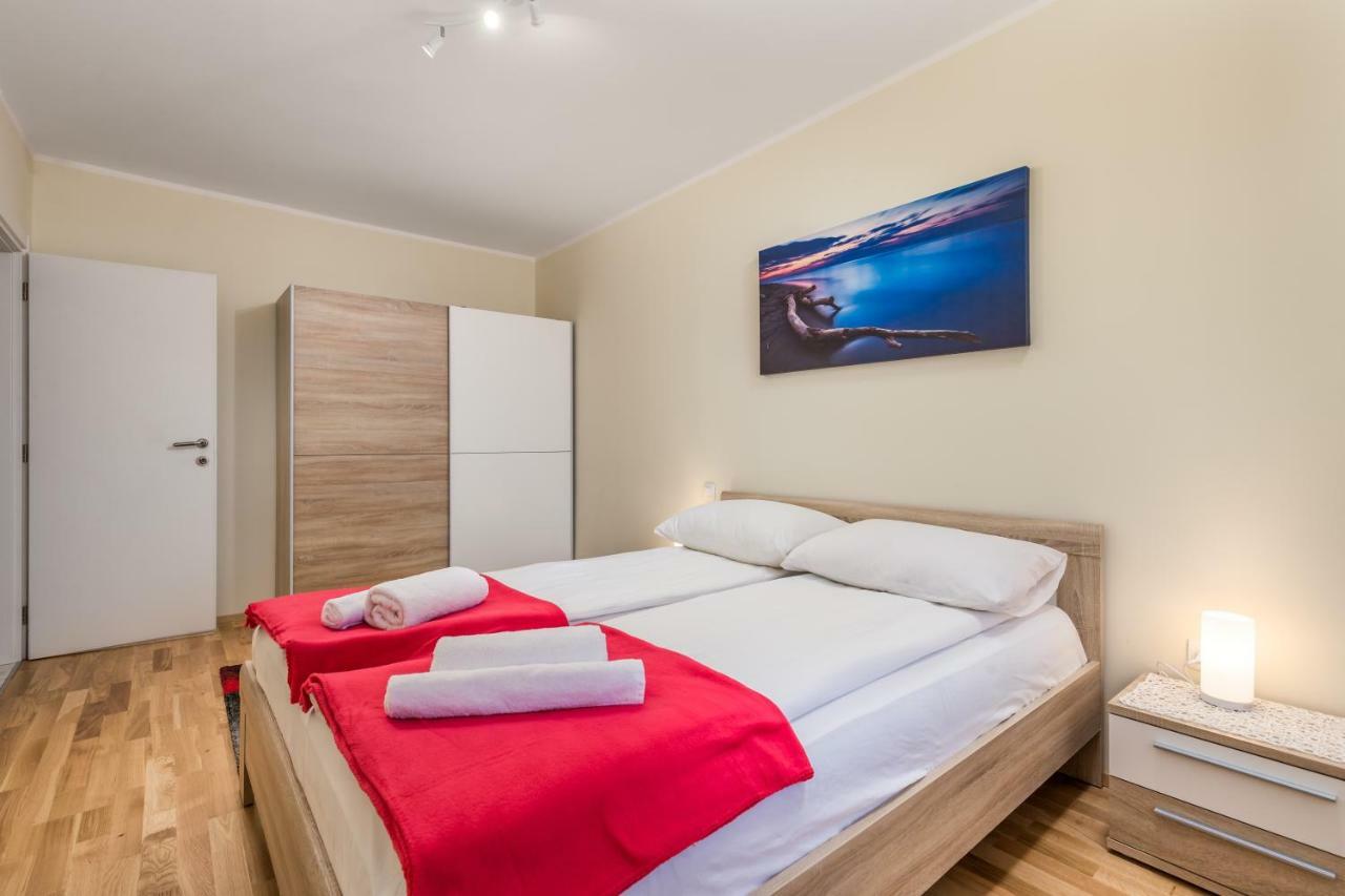 Orchidea Apartment 里耶卡 外观 照片